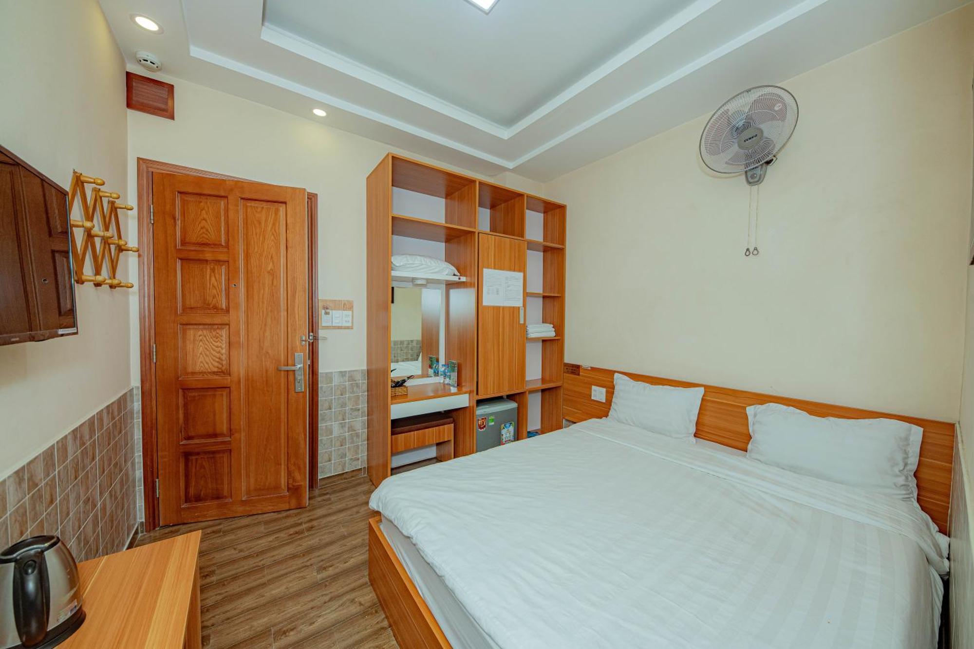 Thanh Anh 2 Hotel - Gan Cho Dem Далат Экстерьер фото